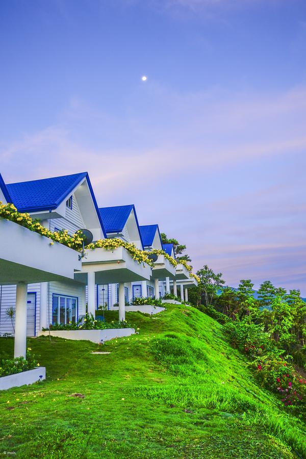 Ai World Park And Resorts Bacungan Экстерьер фото