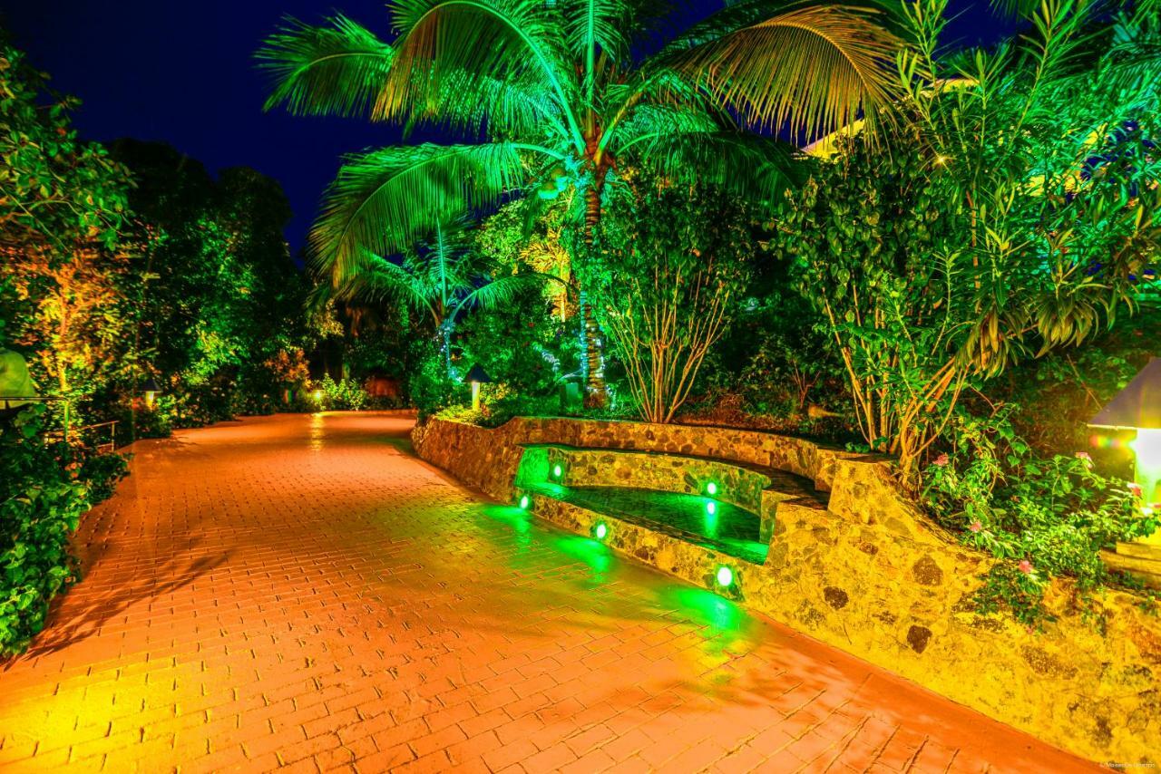 Ai World Park And Resorts Bacungan Экстерьер фото